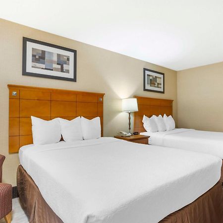Best Western Danbury/Bethel Exterior photo