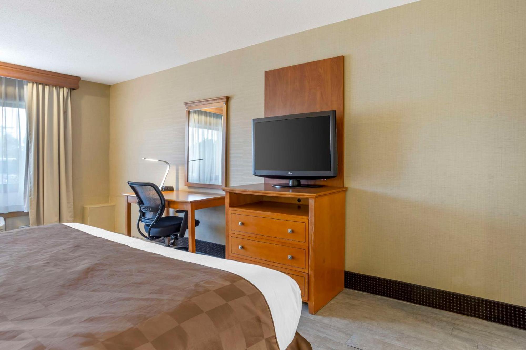 Best Western Danbury/Bethel Exterior photo