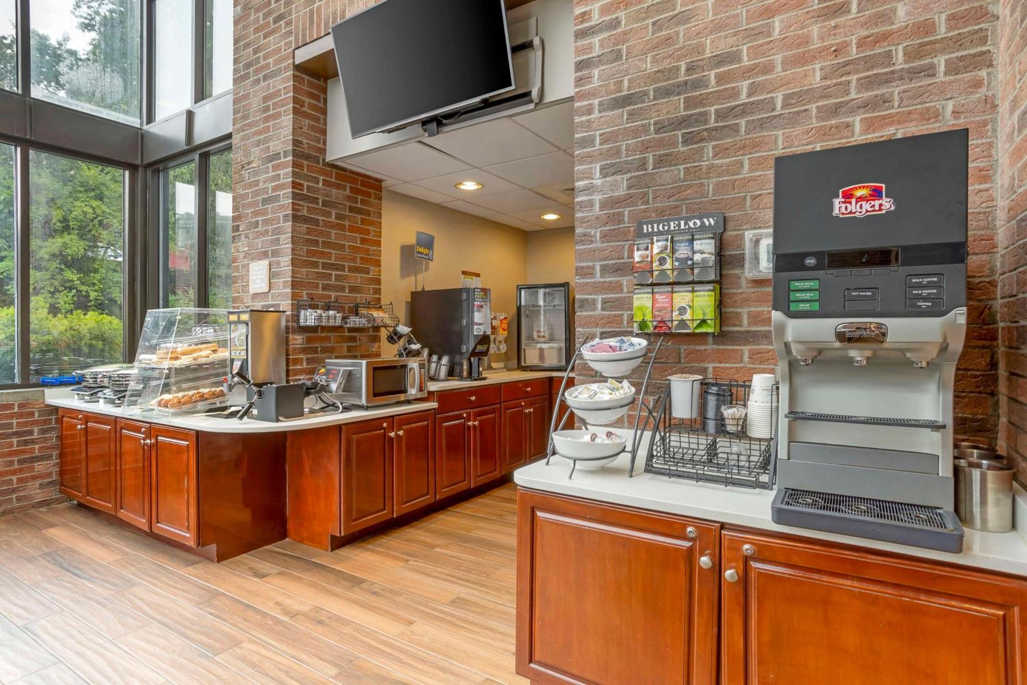 Best Western Danbury/Bethel Exterior photo