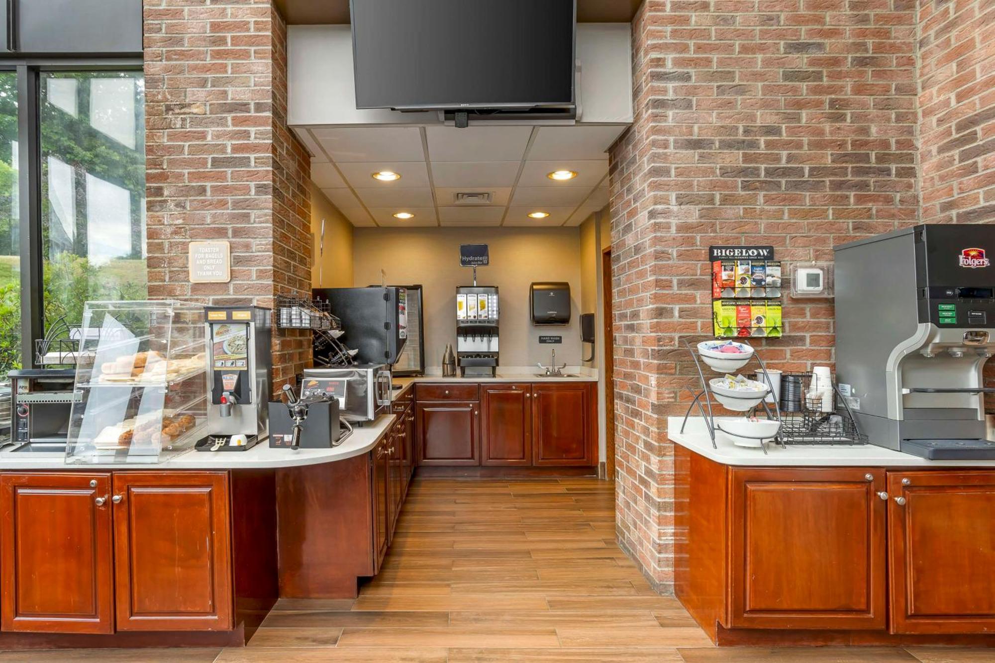 Best Western Danbury/Bethel Exterior photo