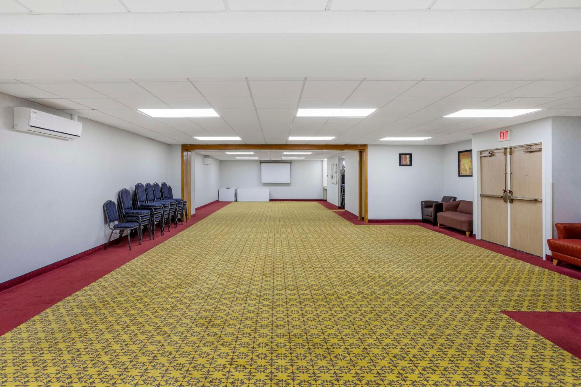 Best Western Danbury/Bethel Exterior photo