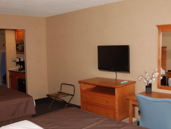 Best Western Danbury/Bethel Exterior photo